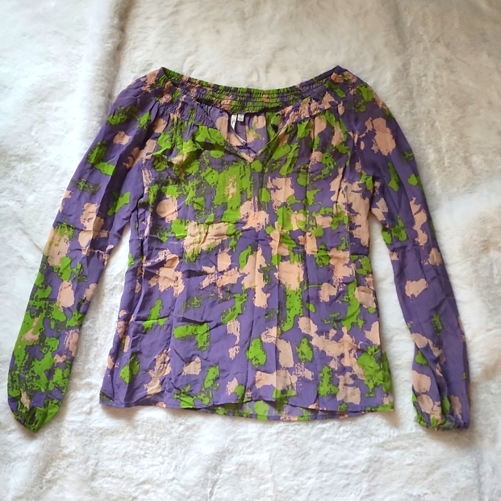 Silk blouse with modern print - XS